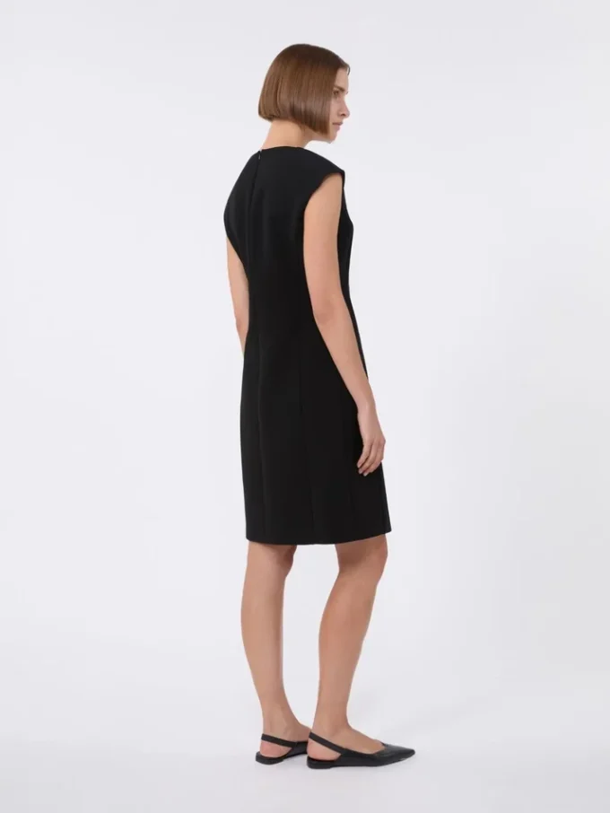 Vestido estilo princesa em cady, preto Vestido estilo princesa em cady, preto