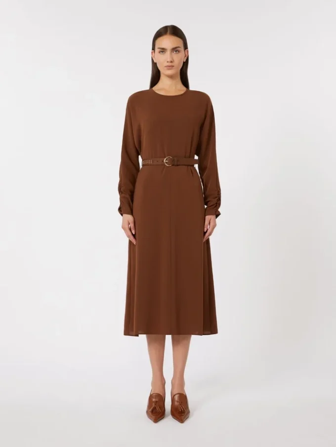 Vestido evasê em cady, cor chocolate