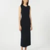 Vestido justo em crepe de viscose, azul ultramar Vestido justo em crepe de viscose, azul ultramar
