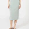 Vestido justo em fio de viscose elástica, verde salva Vestido justo em fio de viscose elástica, verde salva