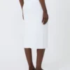 Vestido justo em fio de viscose elástico, branco óptico Vestido justo em fio de viscose elástico, branco óptico