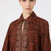 Vestido kaftan em algodão estampado, cor caramelo