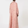 Vestido kaftan em sarja estampada, cor de coral