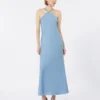 Vestido leve em cetim, azul claro Vestido leve em cetim, azul claro
