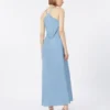 Vestido leve em cetim, azul claro Vestido leve em cetim, azul claro