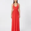 Vestido longo em jersey de crepe, cor de coral Vestido longo em jersey de crepe, cor de coral