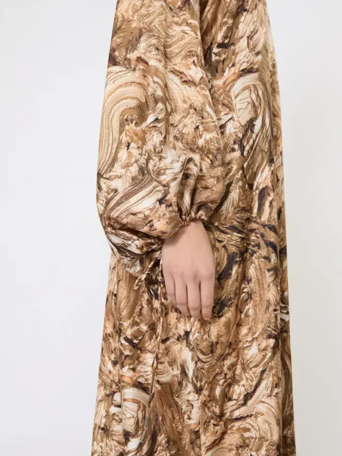 Vestido túnica em seda estampada, dourado